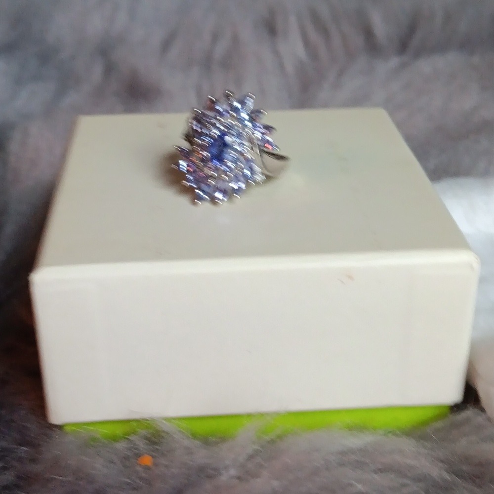 Stunning Designer JS 925 Sterling Silver Tanzanite Cluster Ring - Size 8 - Picture 4 of 9